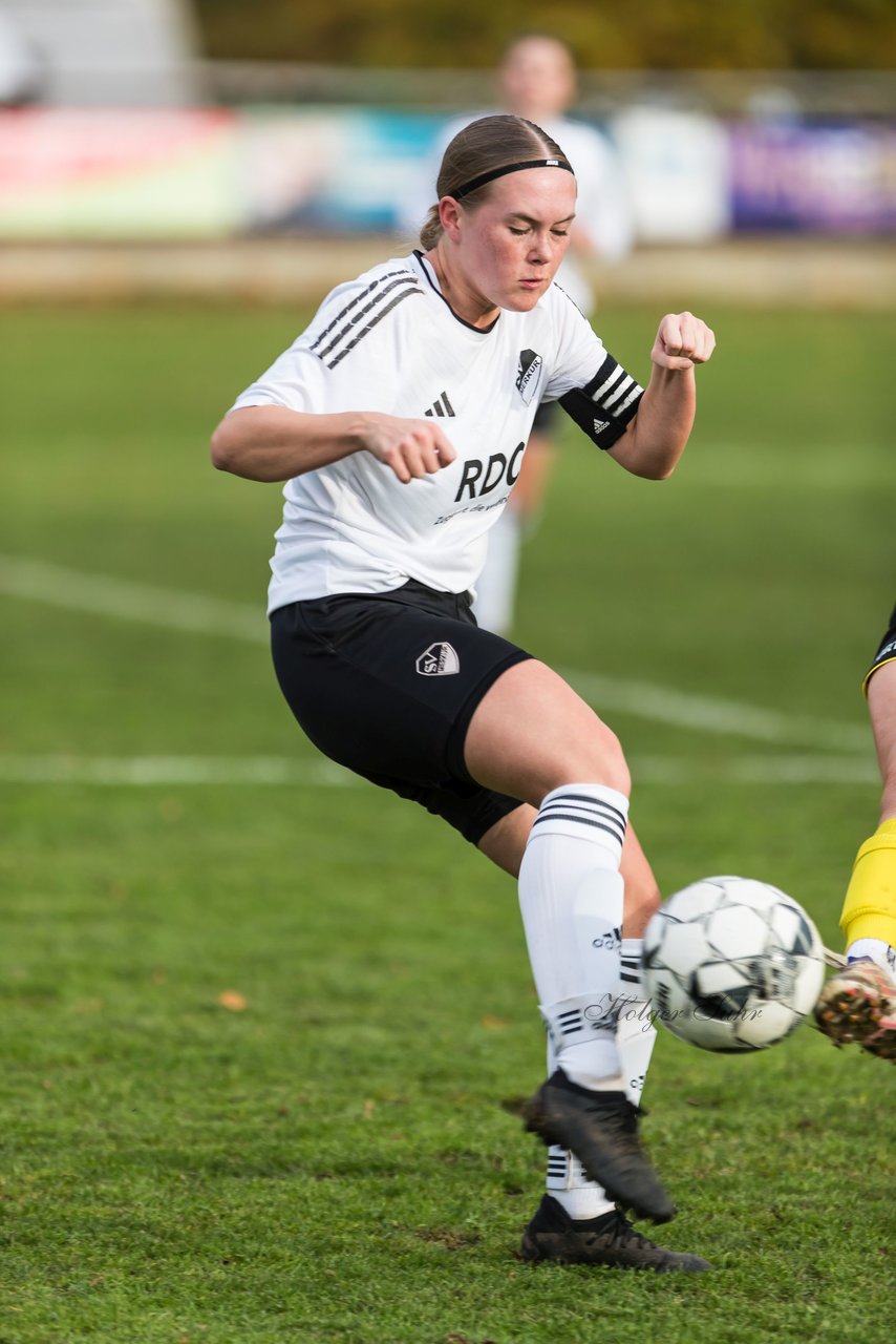 Bild 111 - F Merkur Hademarschen - SV Frisia 03 Risum Lindholm : Ergebnis: 0:1